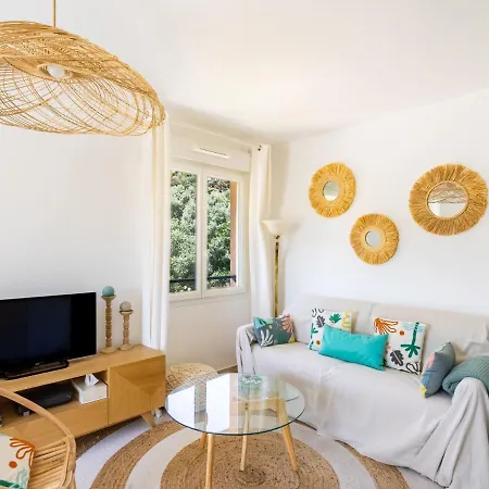 Apartment Le Clos Jardin-3 By Interhome Bormes-les-Mimosas